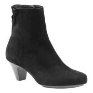 Umberto Raffini Nolan Booties Black Velvet Size US 10